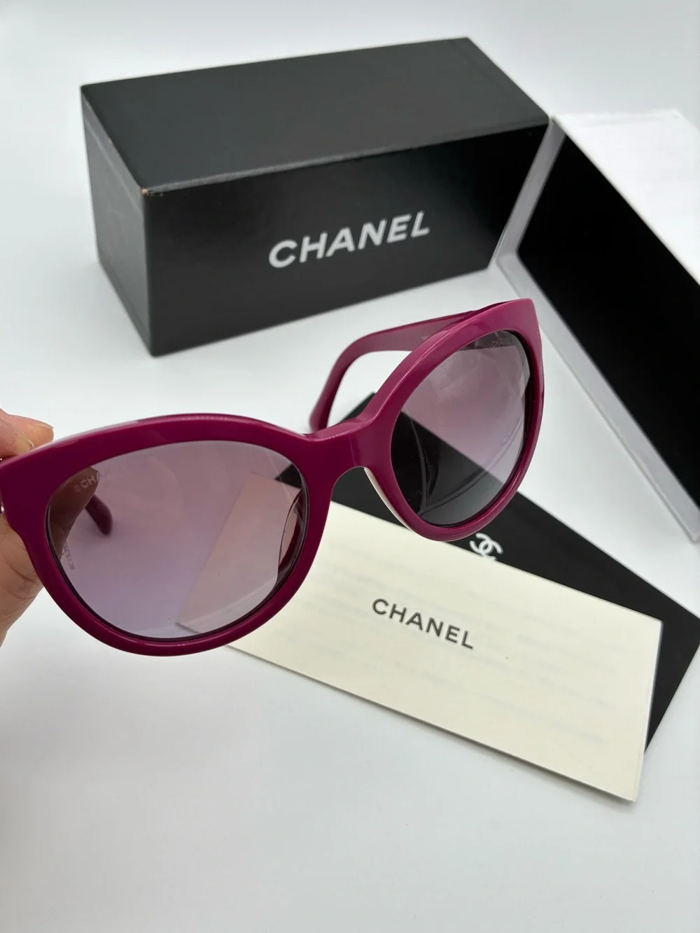 NWB Chanel CC Women's Cat-Eye Sunglasses in Deep Magenta